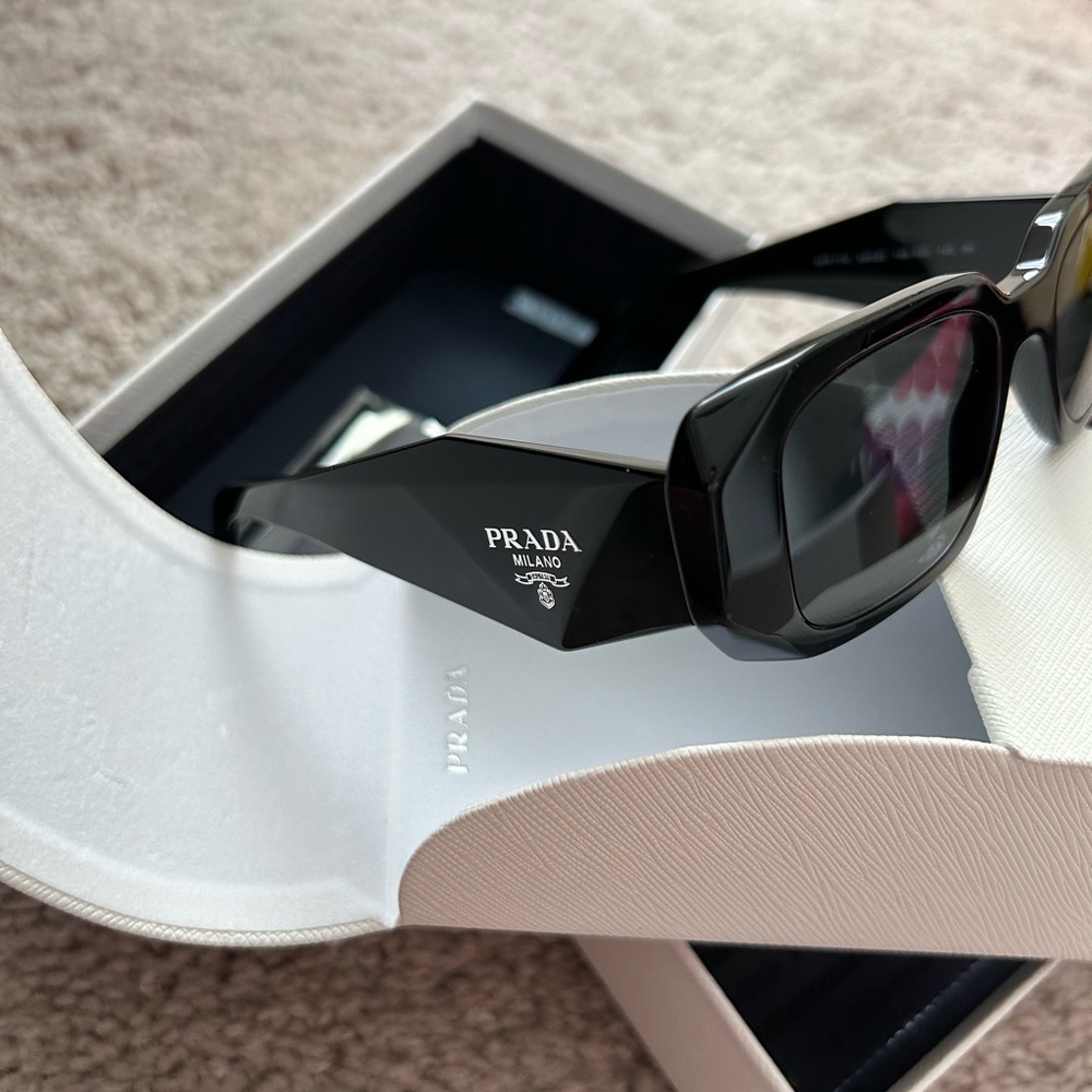 Prada SPR 17W 1AB5S0 Black Plastic Rectangle Sunglasses Dark Grey Lens - Picture 7 of 12